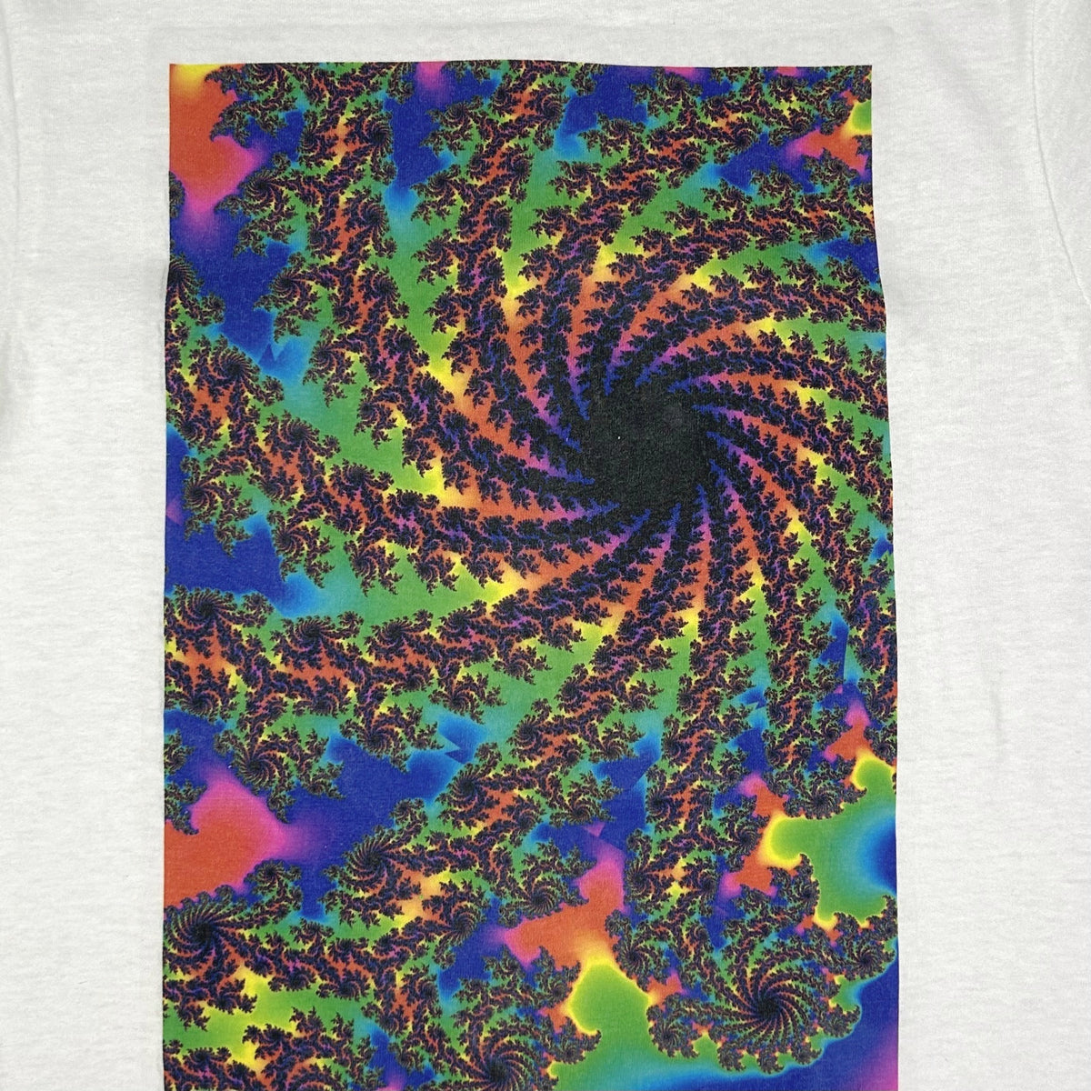EARLY 1990S FRACTAL T-SHIRT – JERKS™
