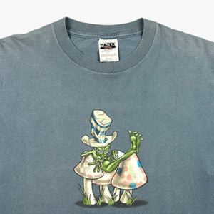 LATE 90S MUSHROOM ALIEN T-SHIRT