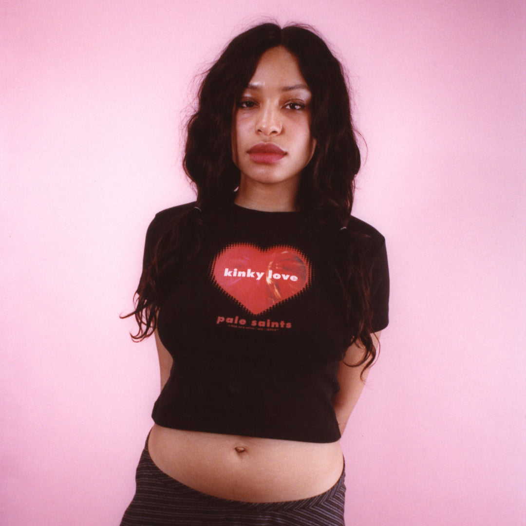 PALE SAINTS KINKY LOVE BLACK BABY TEE – JERKS™