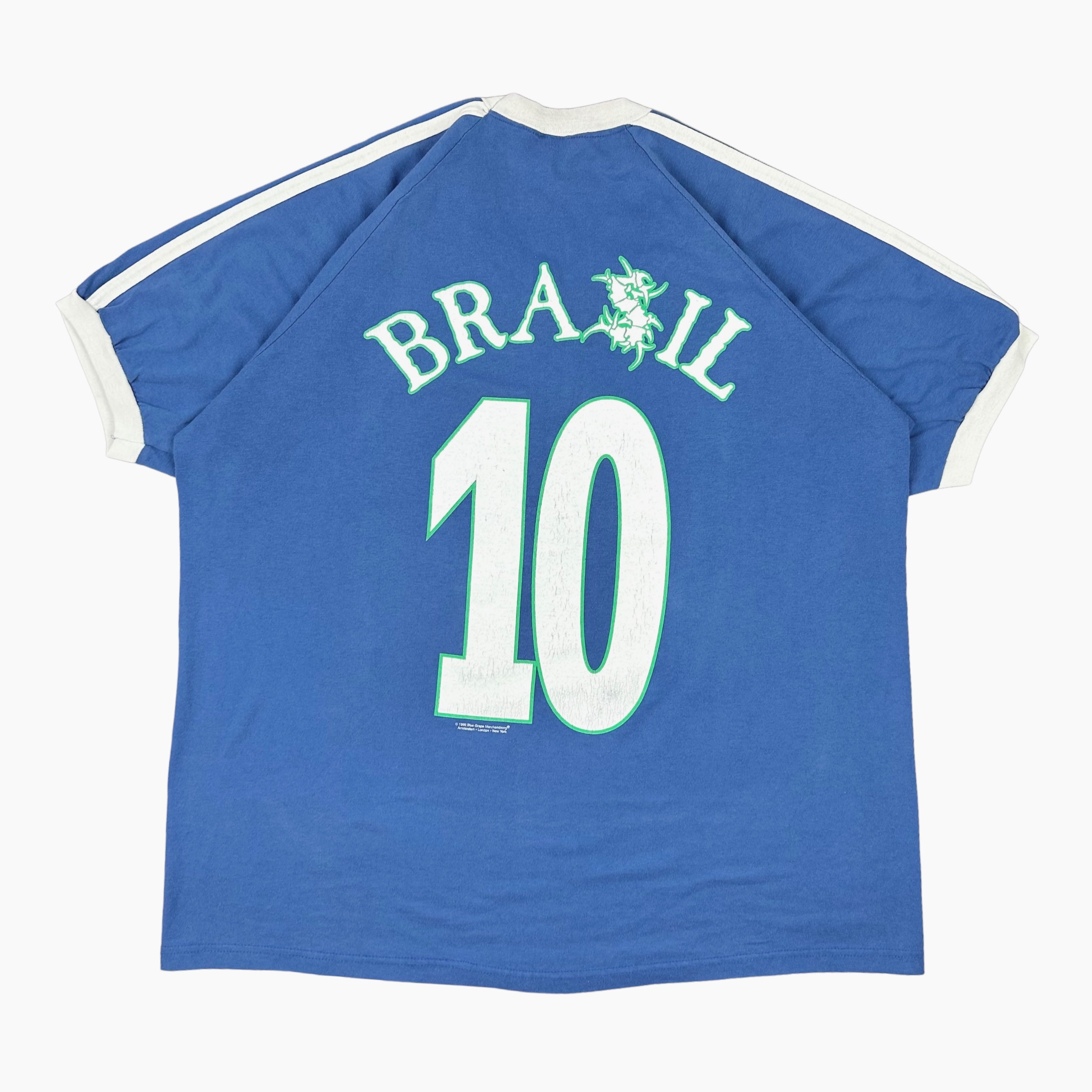 激レア 1999 FIFAワールドユース選手権優勝 Tシャツ 6A4629D2-C6BB-4B4A-A927-