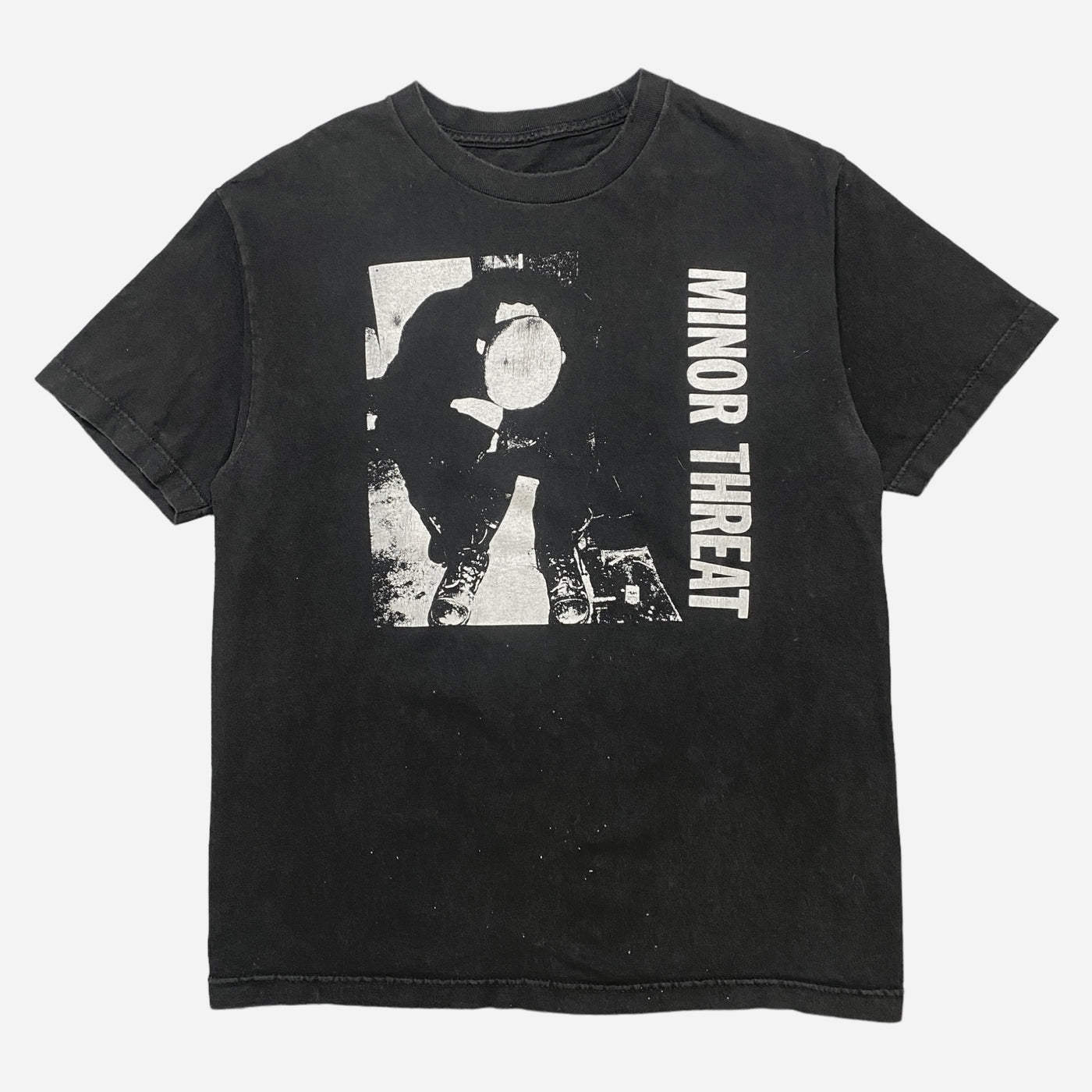 EARLY 00S MINOR THREAT T-SHIRT