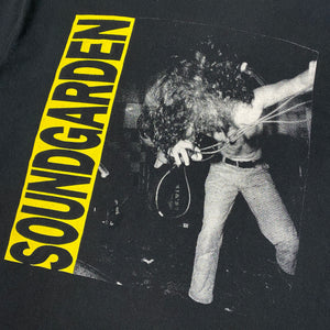 00S SOUNDGARDEN T-SHIRT