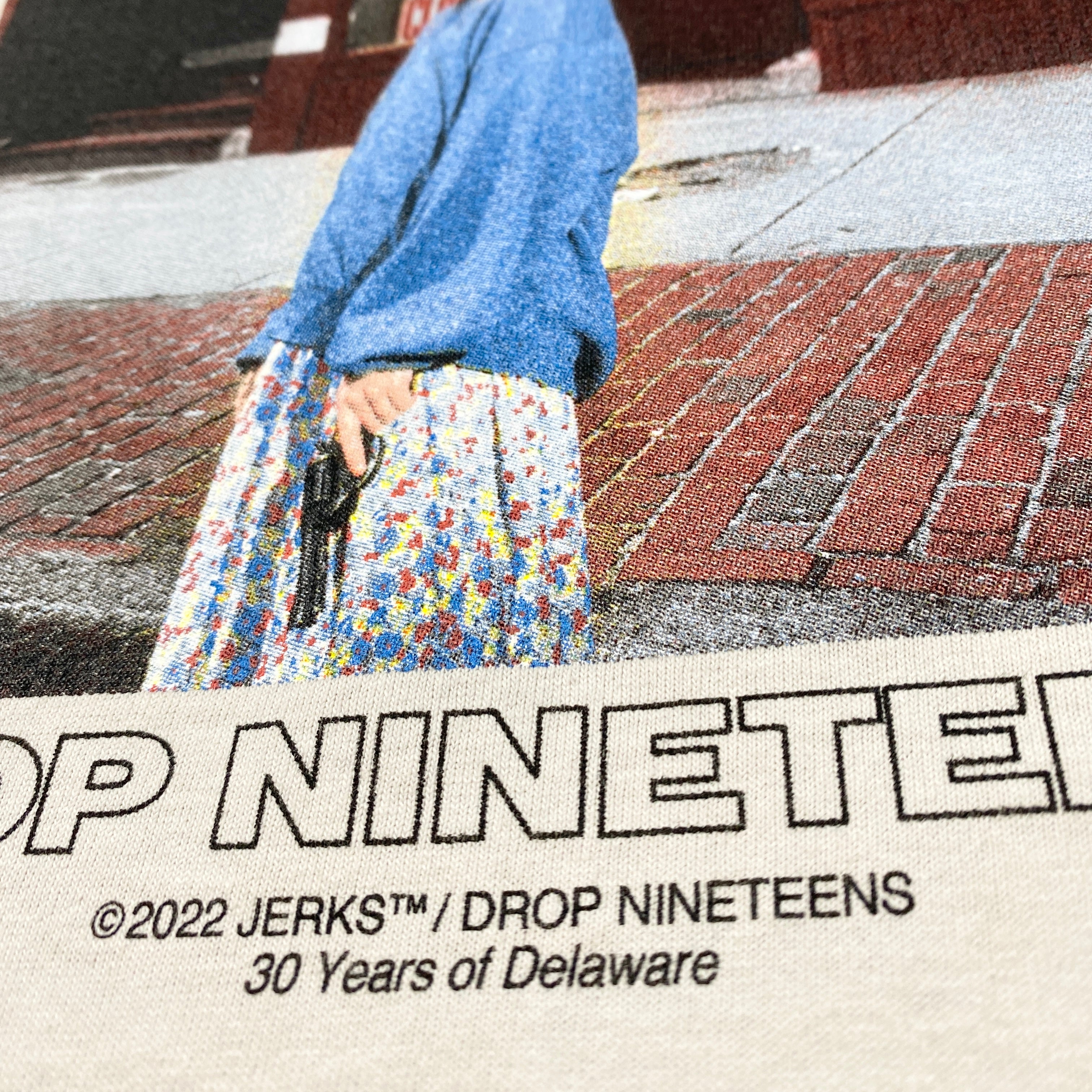 DROP NINETEENS CONCRETE LONG SLEEVE – JERKS™